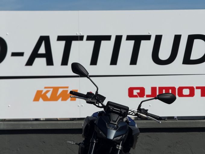 YAMAHA MT-07 (47.5CV) 4