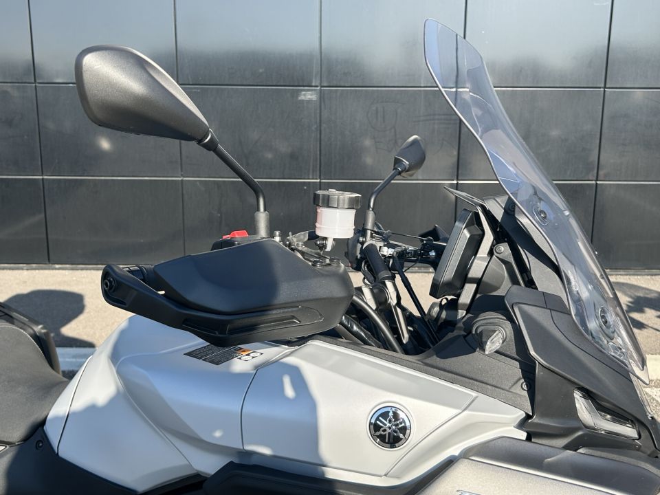 YAMAHA TRACER 9 GT 4