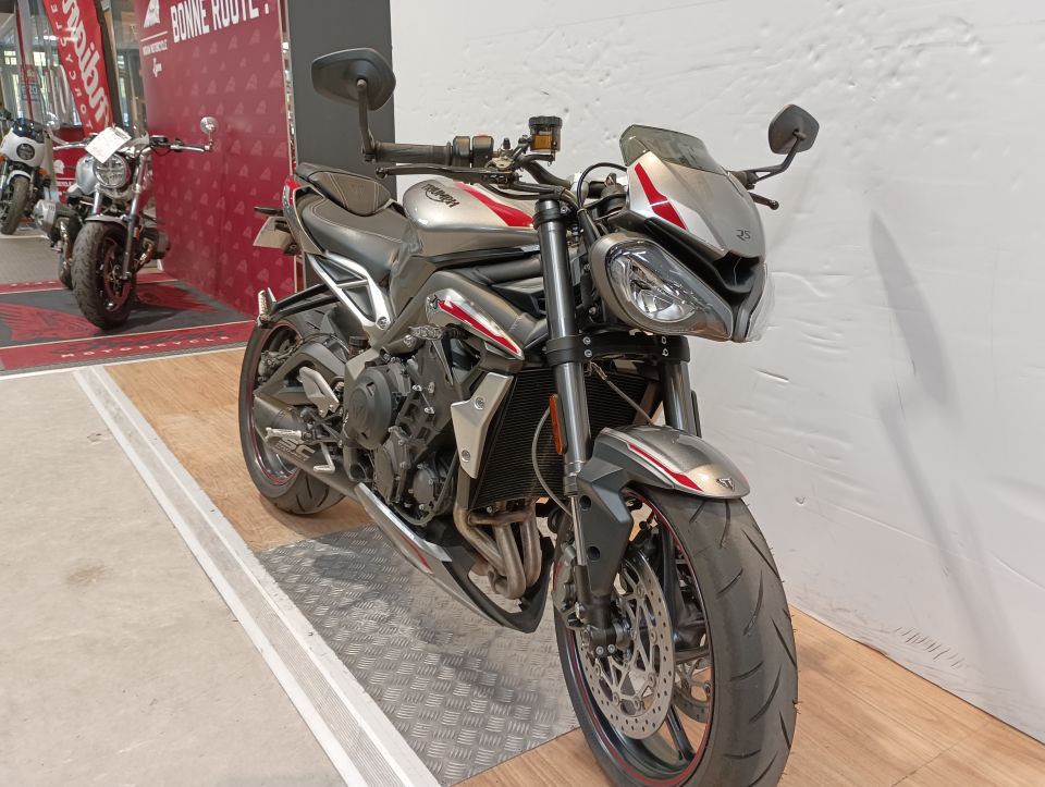 TRIUMPH 765 STREET TRIPLE RS 4