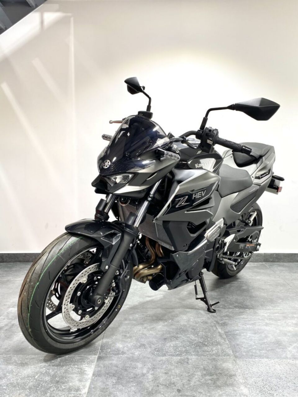 KAWASAKI Z 7 HYBRID 4