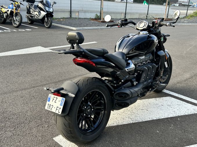 TRIUMPH ROCKET III GT 4