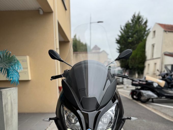 PIAGGIO MP3 300 HPE SPORT ABS ASR 4
