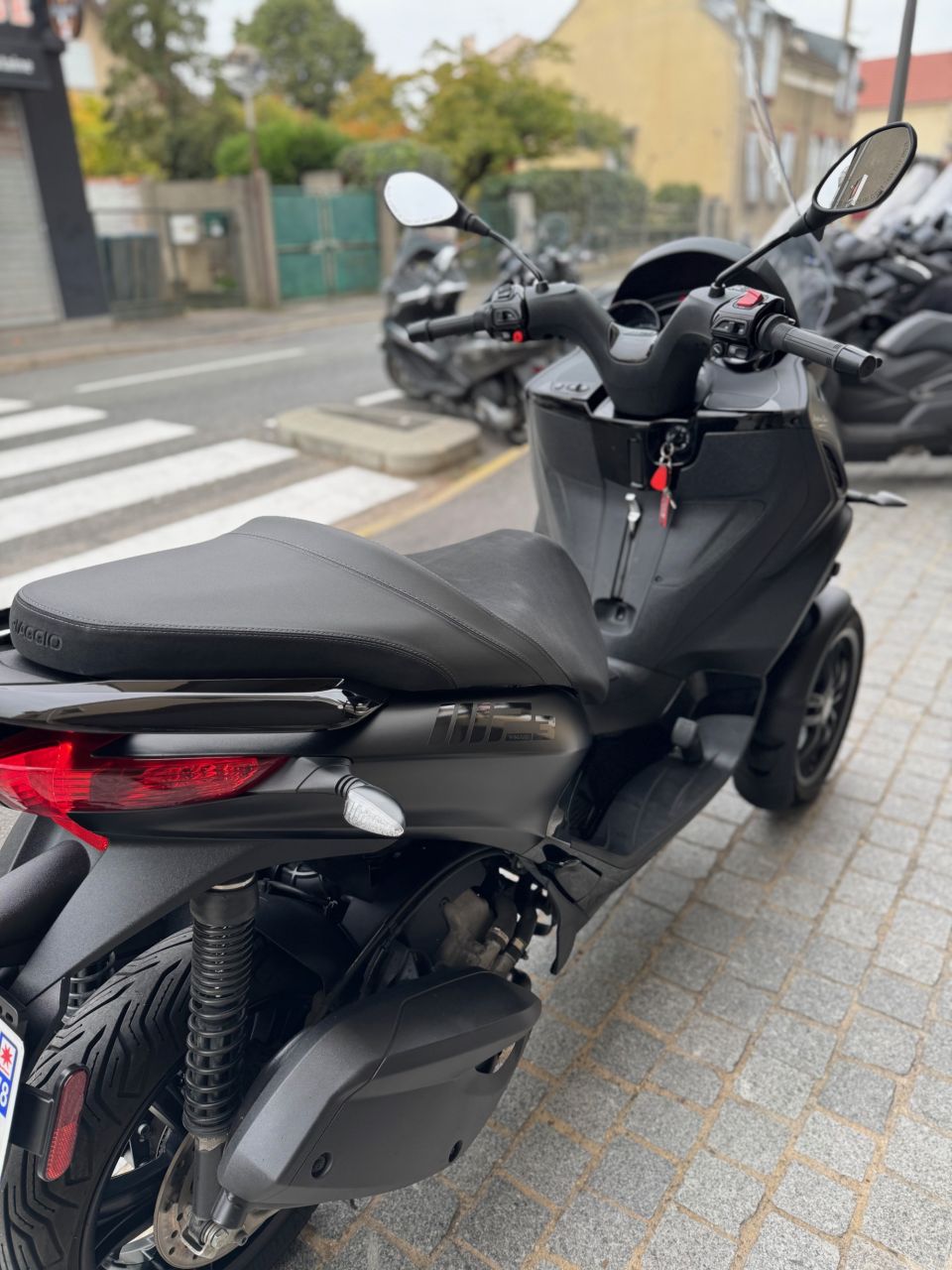 PIAGGIO MP3 300 HPE SPORT ABS ASR 4