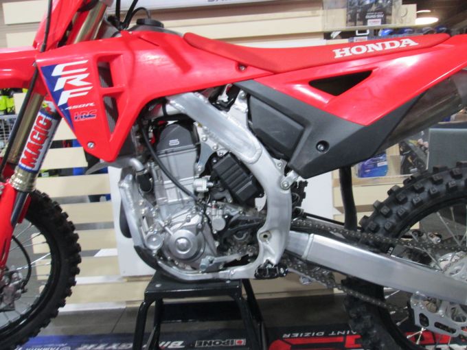 HONDA 450 crf 2025 4