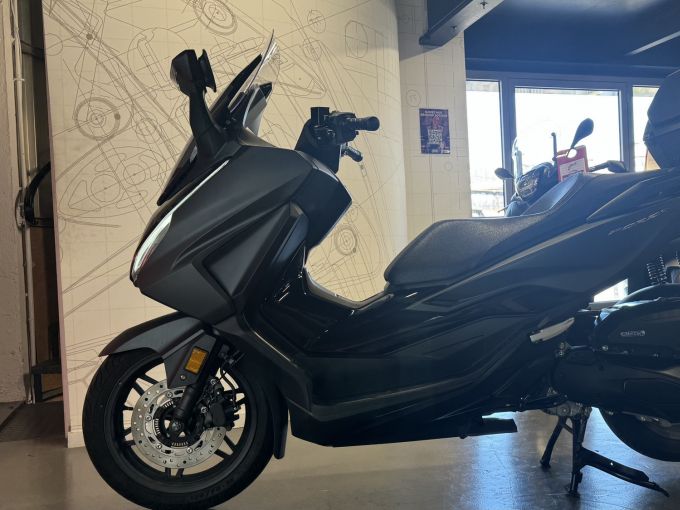HONDA NSS FORZA  125AD 4