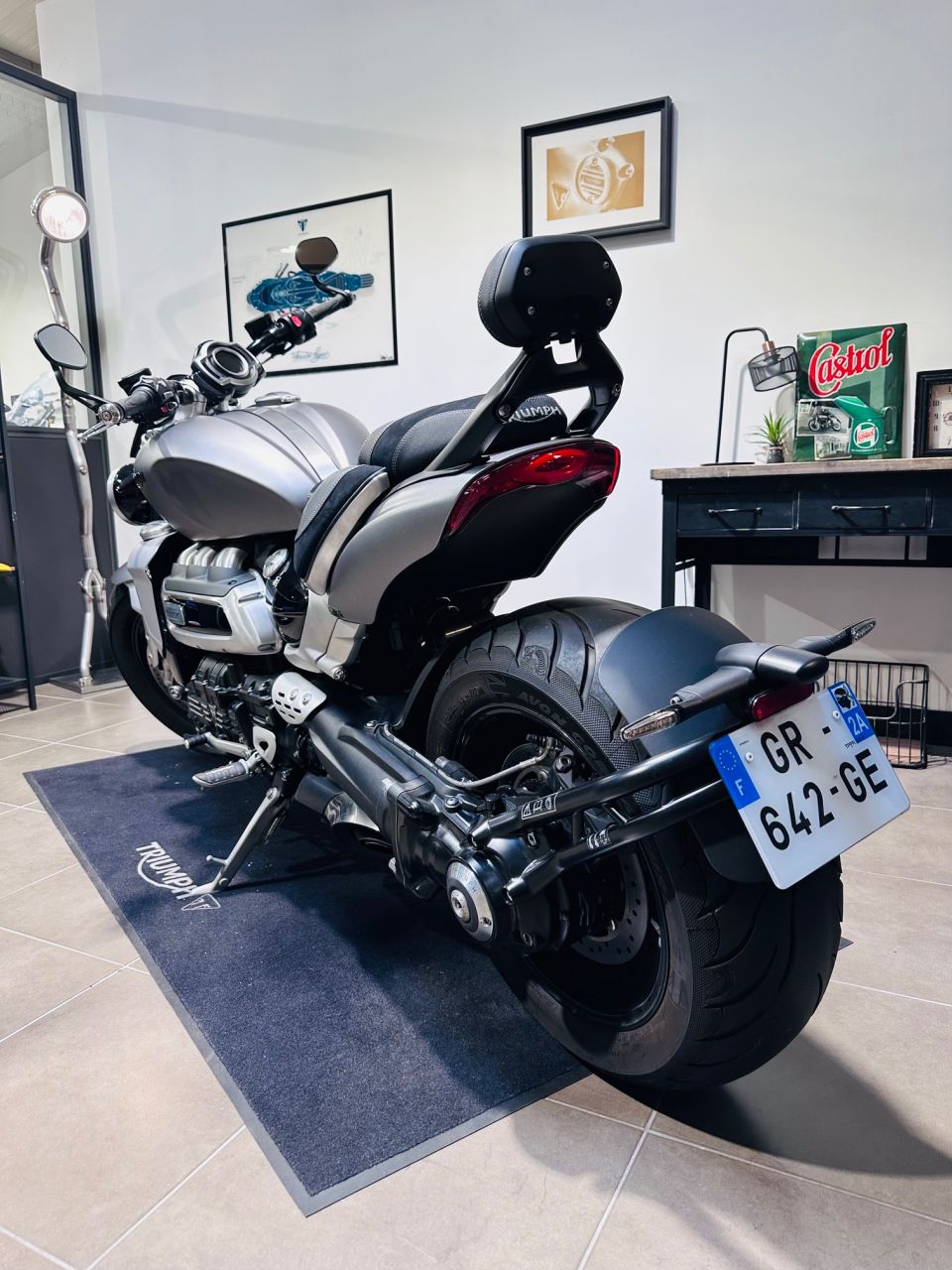 TRIUMPH ROCKET 3 R 4