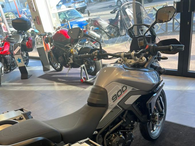 TRIUMPH Tiger 900 GT PRO 4