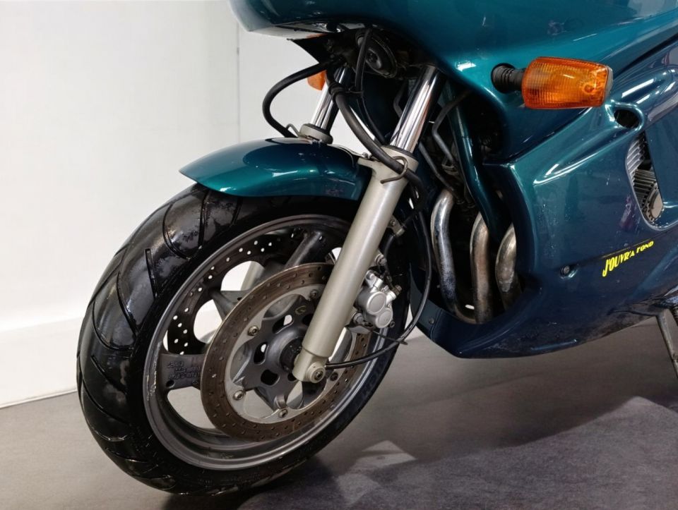 YAMAHA XJ 900 DIVERSION 4