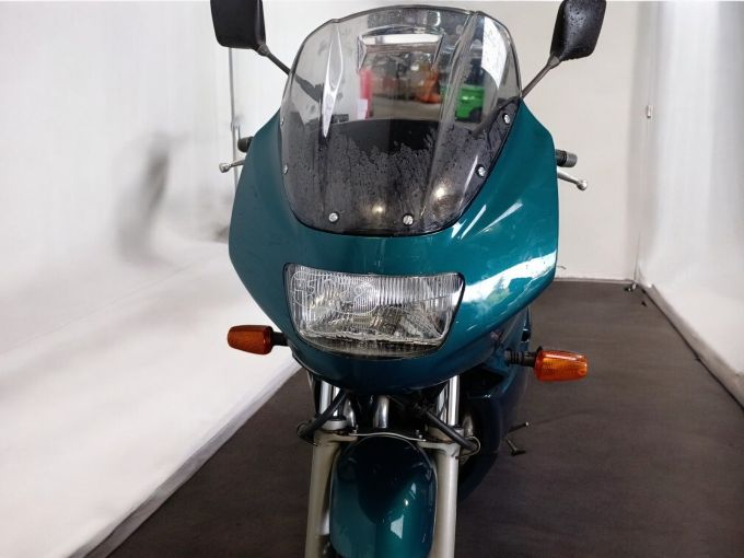 YAMAHA XJ 900 DIVERSION 4