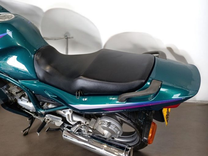 YAMAHA XJ 900 DIVERSION 4