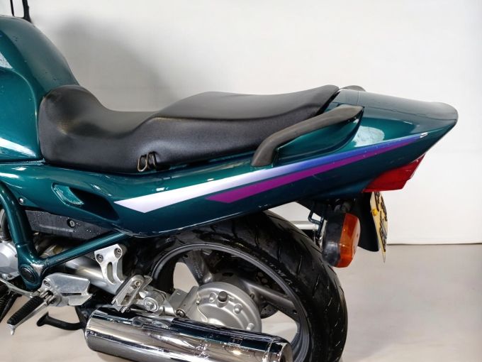 YAMAHA XJ 900 DIVERSION 4