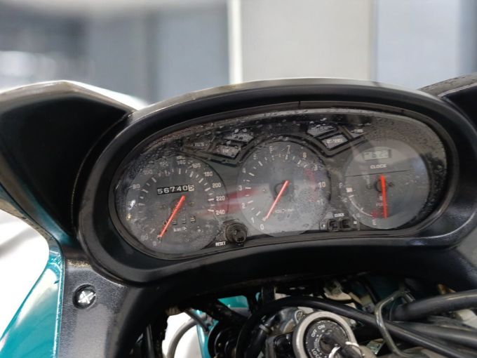 YAMAHA XJ 900 DIVERSION 4