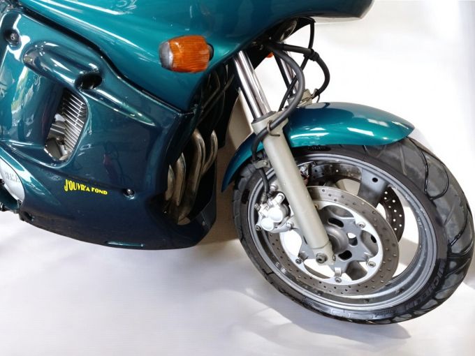 YAMAHA XJ 900 DIVERSION 4