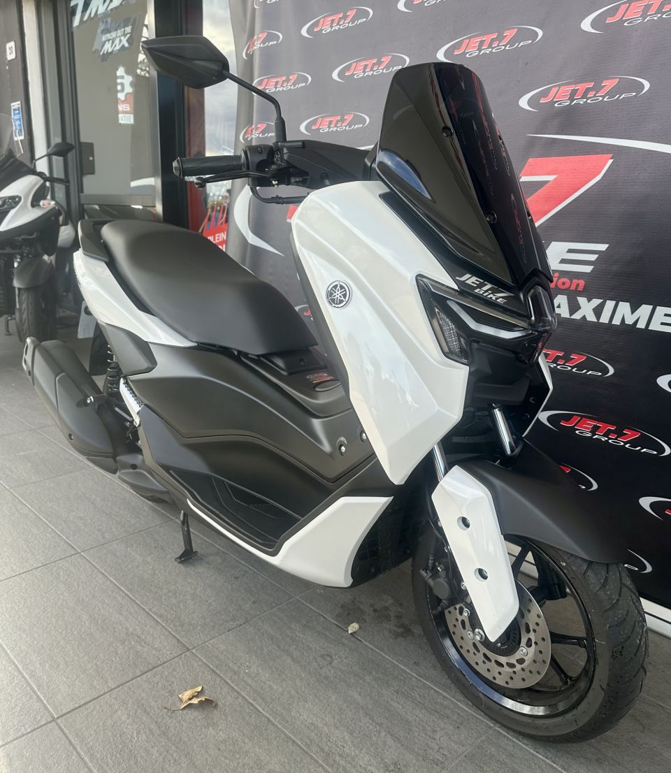 YAMAHA NMAX 125 4