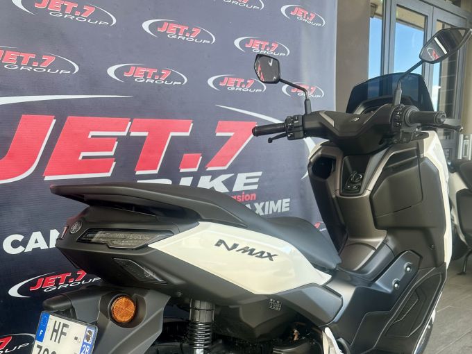 YAMAHA NMAX 125 4