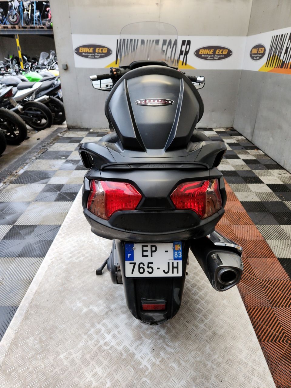 SUZUKI BURGMAN 650 4