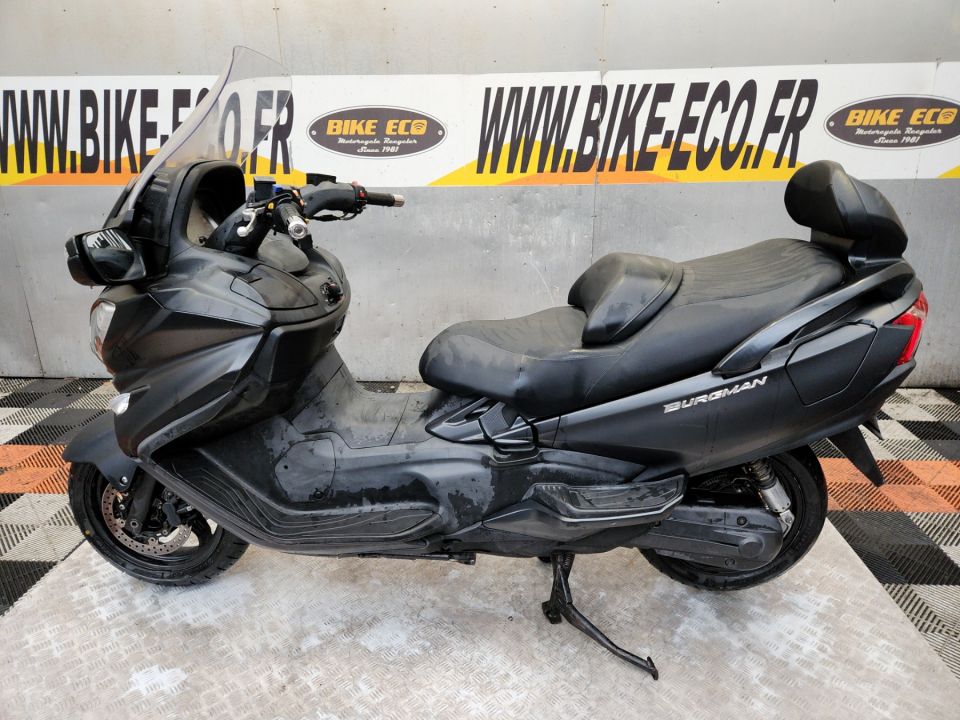 SUZUKI BURGMAN 650 4