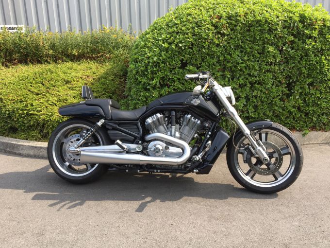HARLEY-DAVIDSON V-ROD MUSCLE 1250 4