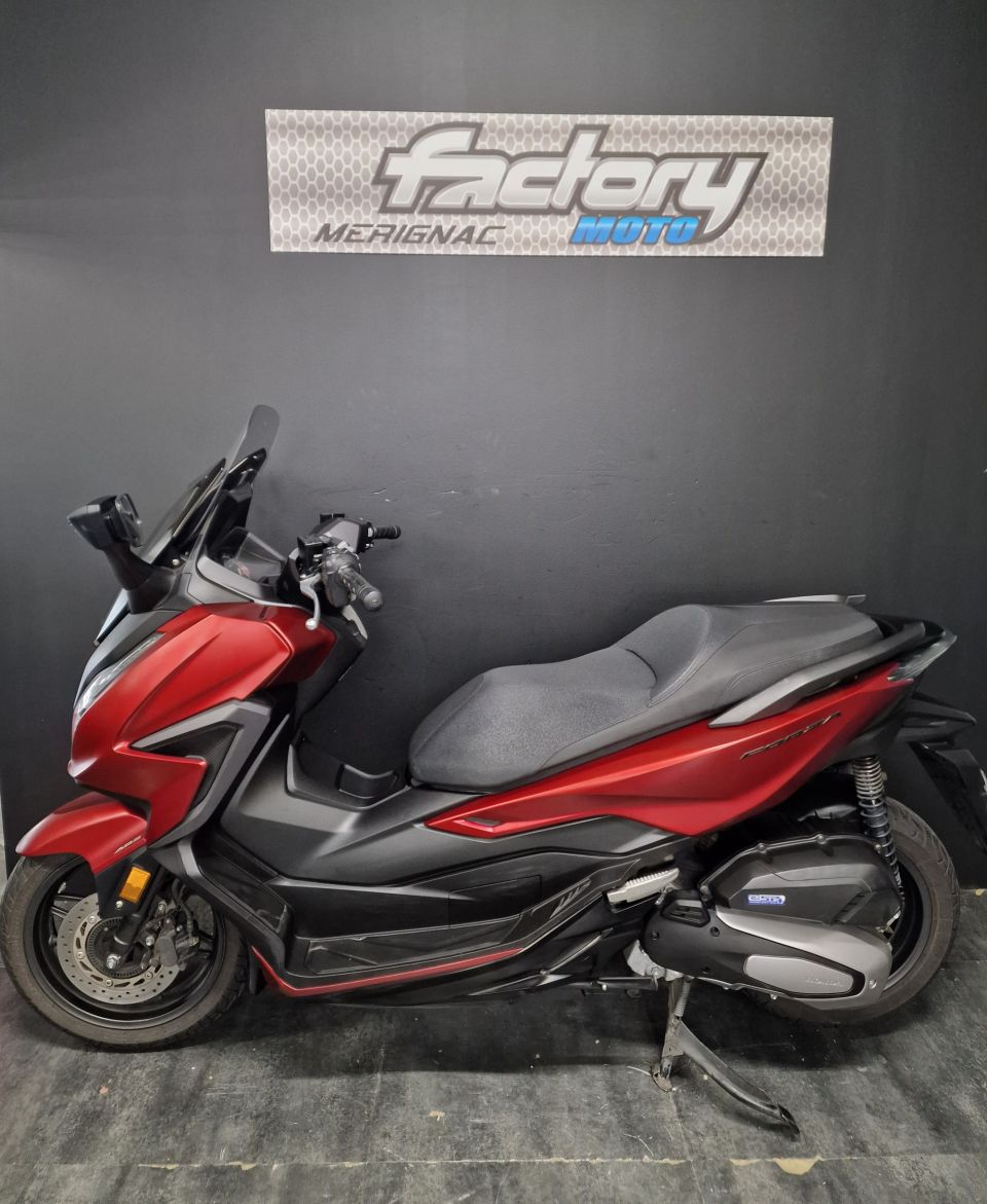 HONDA NSS FORZA  125AD 4