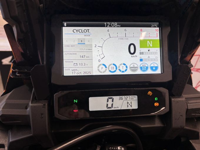 HONDA Africa Twin CRF1100L 4