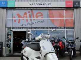 VESPA Vespa GTS Super 125 - 2025