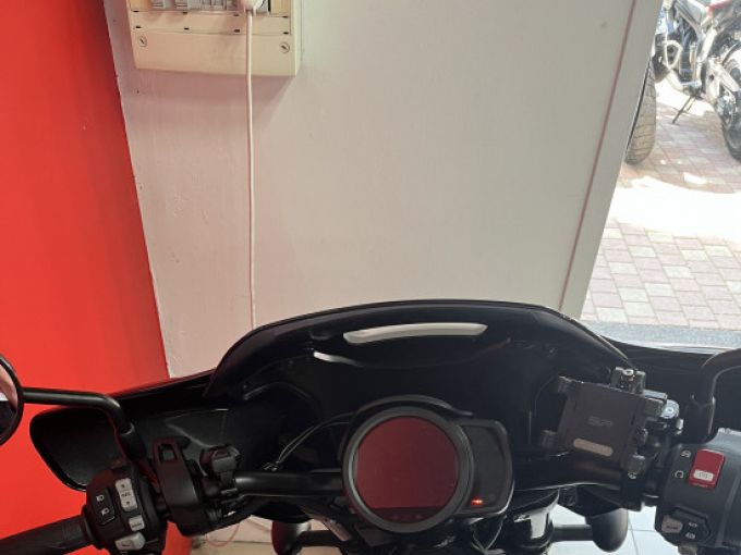 HONDA CMX1100 Rebel DCT 4