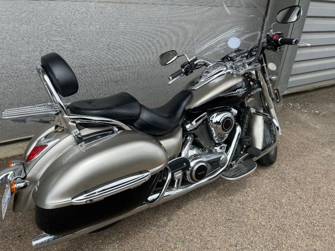 KAWASAKI VN 1700 NOMAD 4