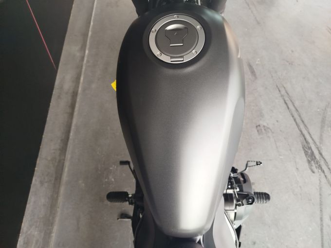 HONDA CMX 500 REBEL 4