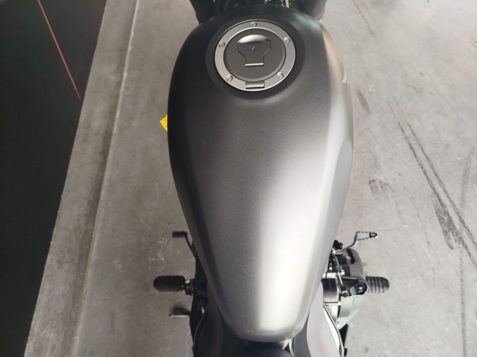 HONDA CMX 500 REBEL 4