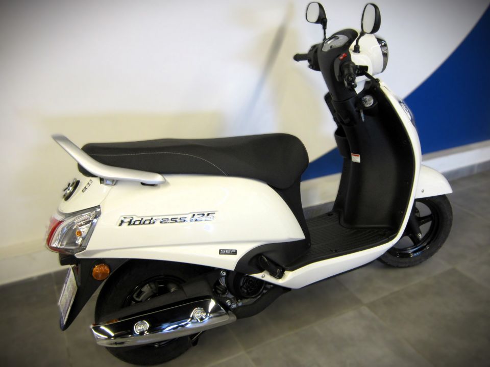 SUZUKI ADDRESS 125 4
