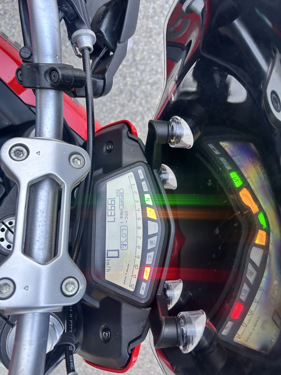 DUCATI HYPERSTRADA 4