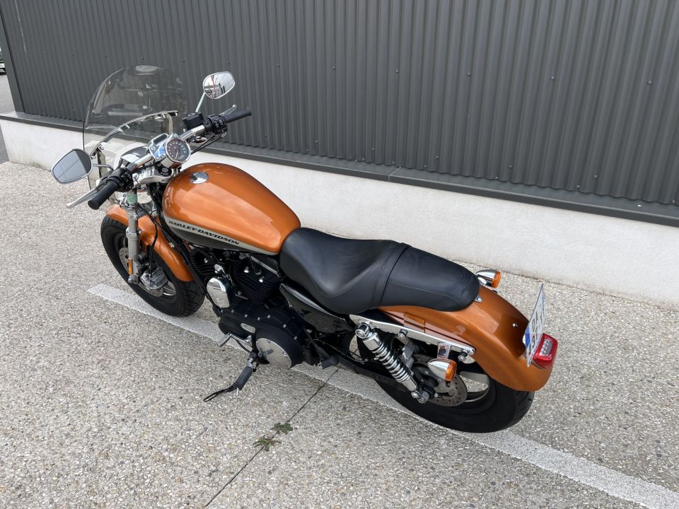 HARLEY-DAVIDSON SPORTSTER CUSTOM 1200 4