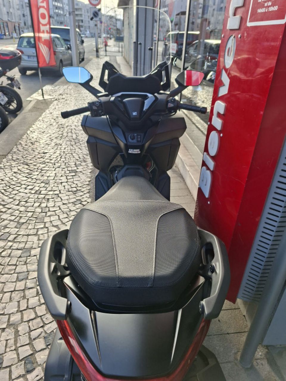 HONDA FORZA 125 ABS 4