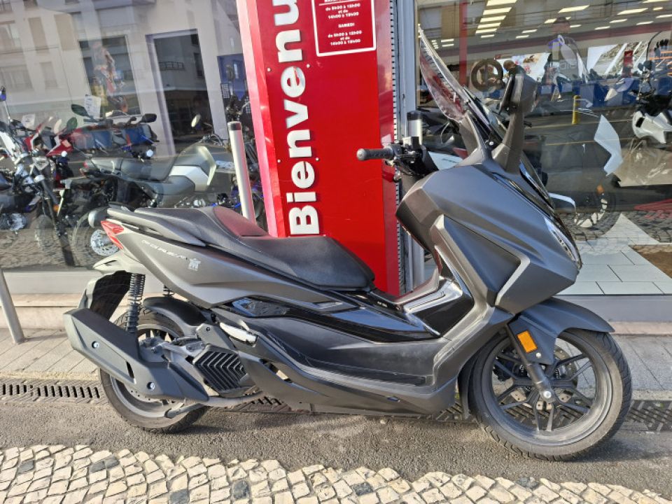 HONDA FORZA 125 ABS 4