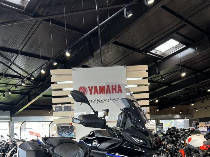 YAMAHA TRACER 9 GT + 4
