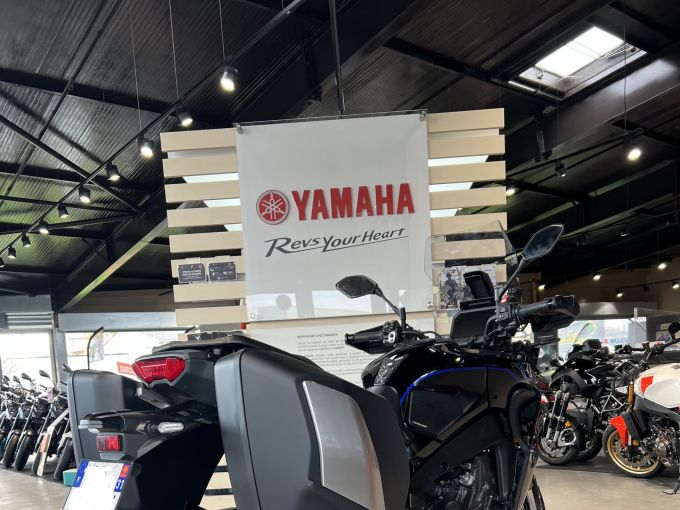 YAMAHA TRACER 9 GT + 4