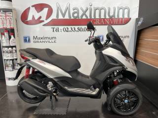 PIAGGIO MP3 300 HPE SPORT ABS ASR - 2025