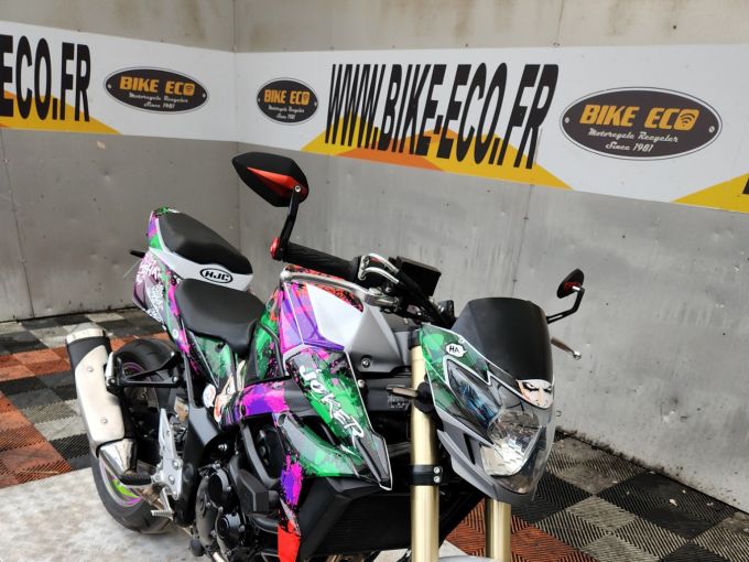 SUZUKI GSR 750 ABS 4
