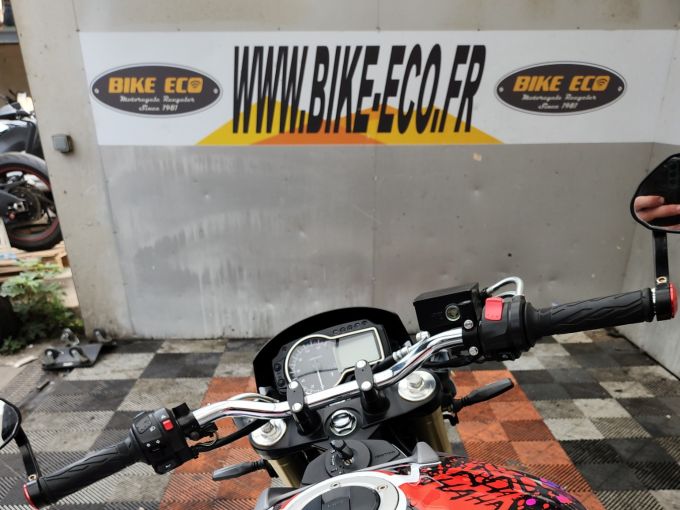 SUZUKI GSR 750 ABS 4