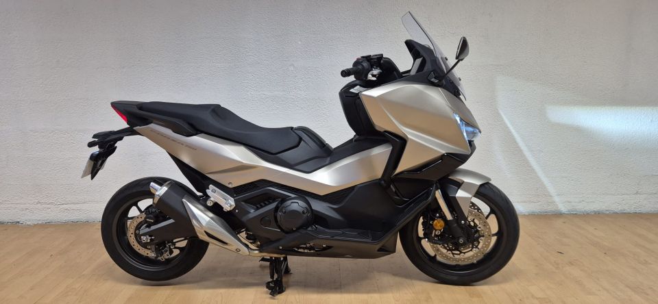 HONDA NSS FORZA 750 4