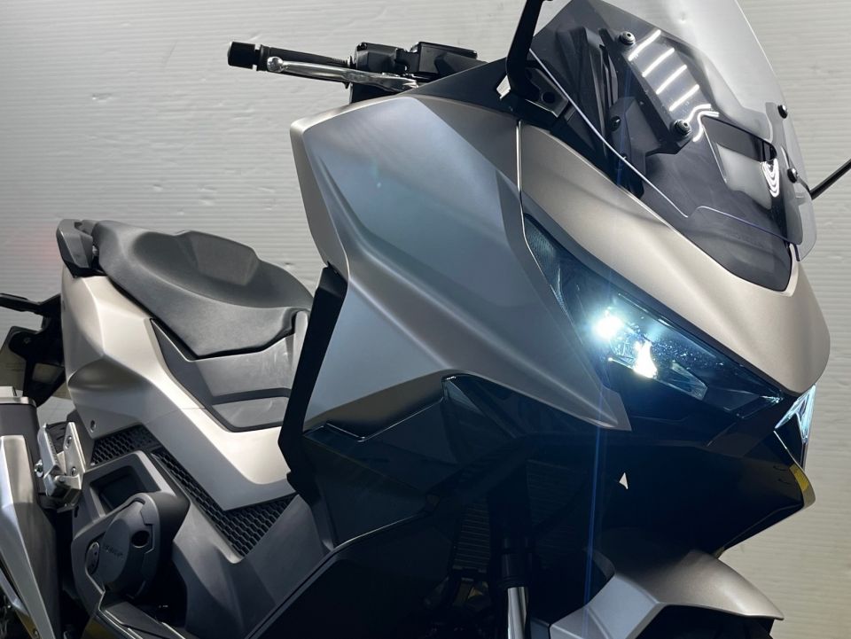 HONDA NSS FORZA 750 4