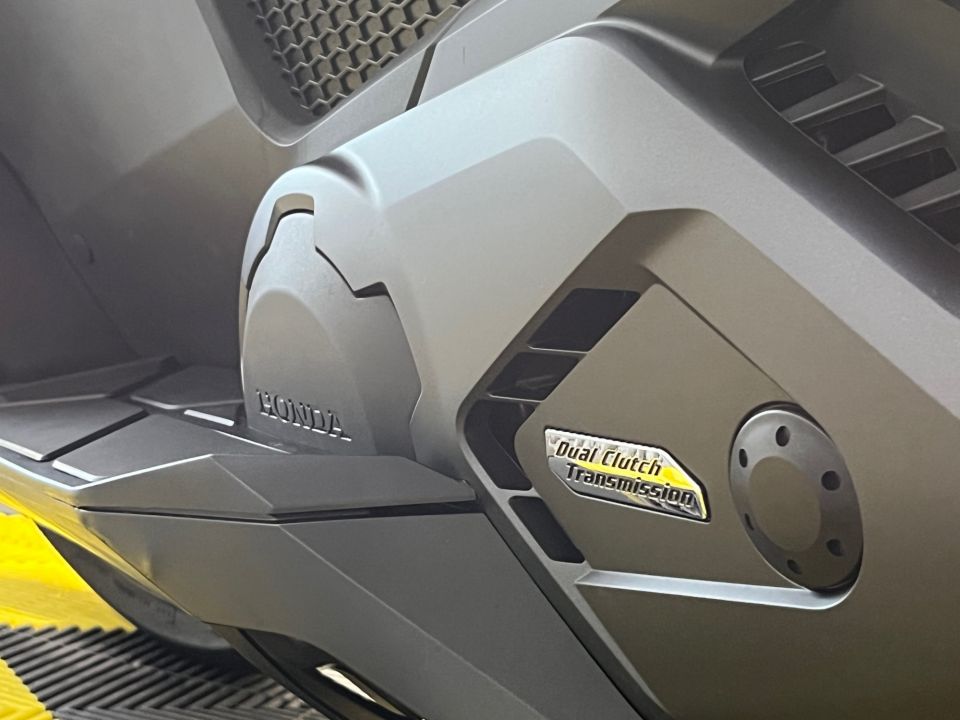 HONDA NSS FORZA 750 4