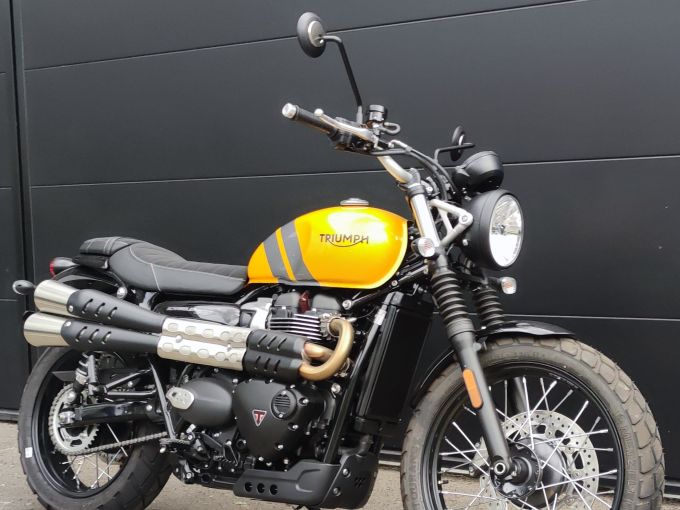 TRIUMPH SCRAMBLER 900 4