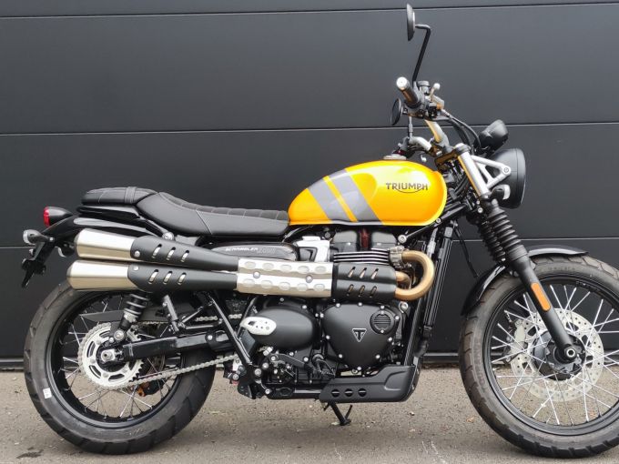 TRIUMPH SCRAMBLER 900 4