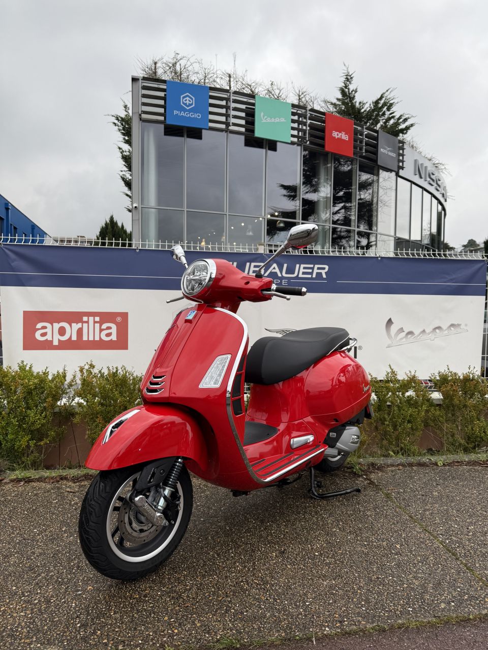 VESPA GTS 125IE SUPER 4