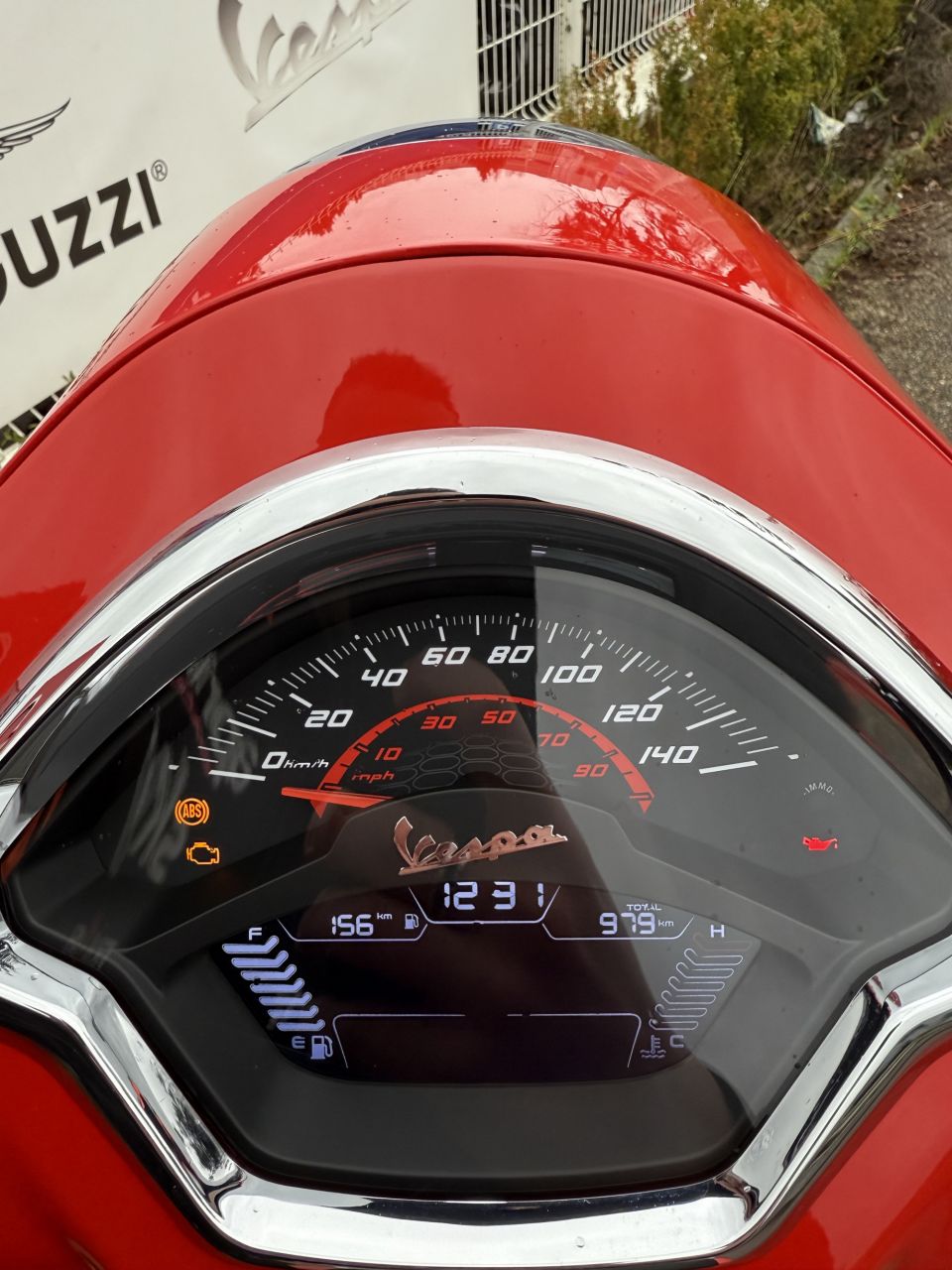 VESPA GTS 125IE SUPER 4