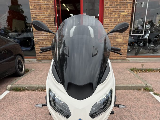 PIAGGIO MP3 310 HPE 4