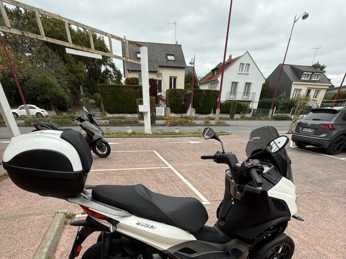 PIAGGIO MP3 310 HPE 4