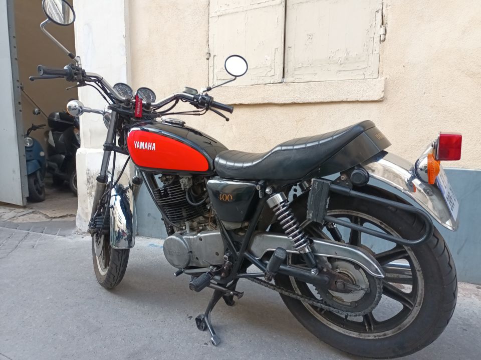 YAMAHA SR 400 4