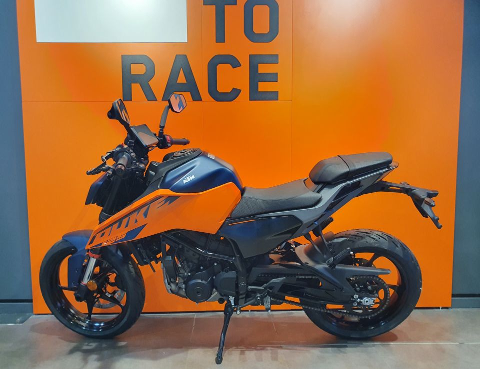 KTM 125 DUKE 4
